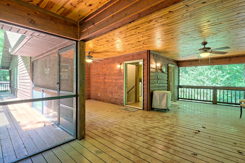 488 Lance Crossing Road