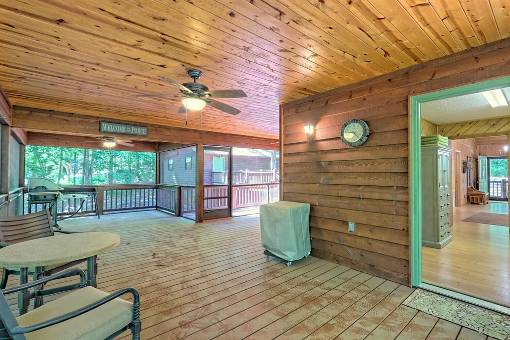 488 Lance Crossing Road