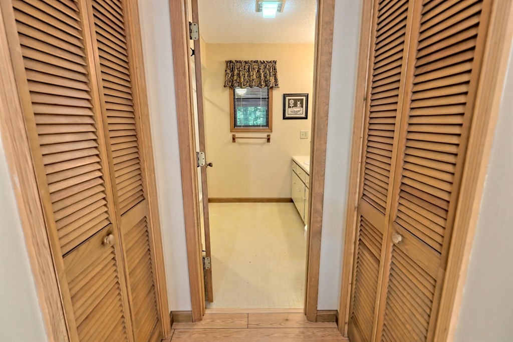 488 Lance Crossing Road