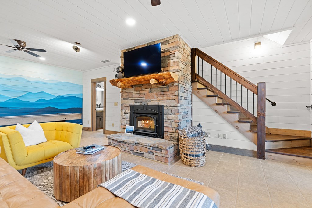 268 Cherry Log Summit Drive