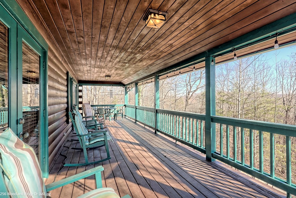 256 Woodland Ridge Drive