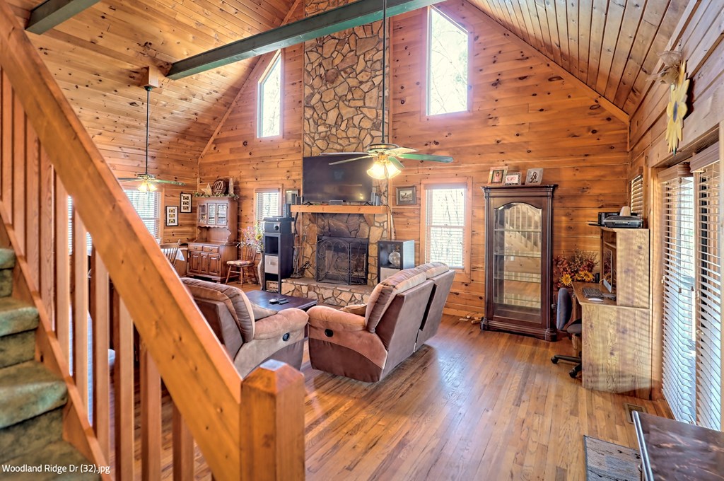 256 Woodland Ridge Drive