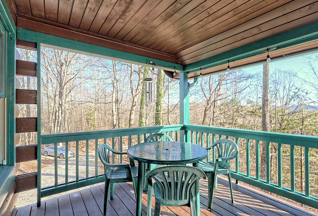 256 Woodland Ridge Drive