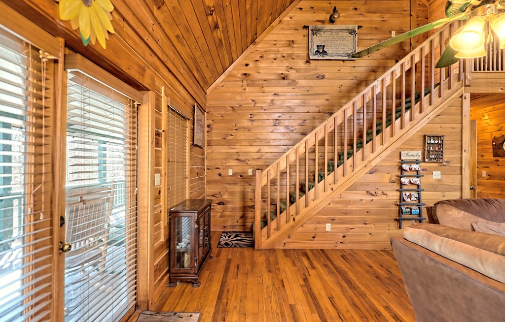 256 Woodland Ridge Drive