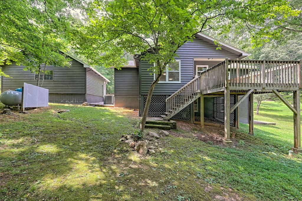 112 Blueberry Ln