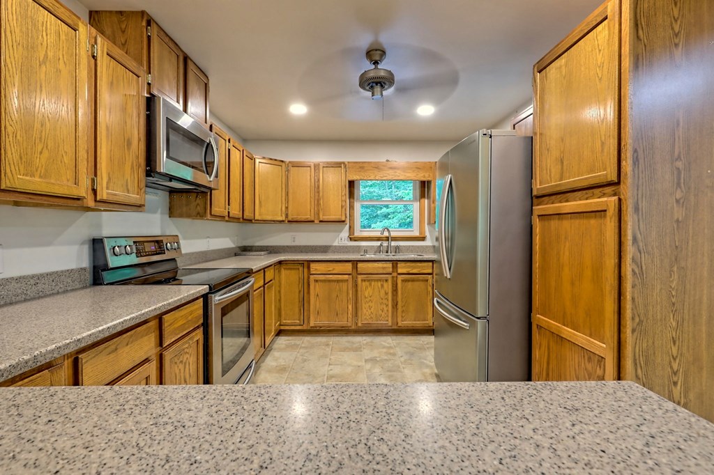 112 Blueberry Ln