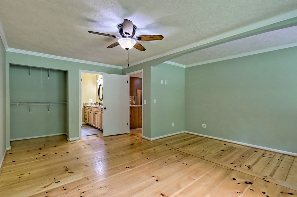 112 Blueberry Ln