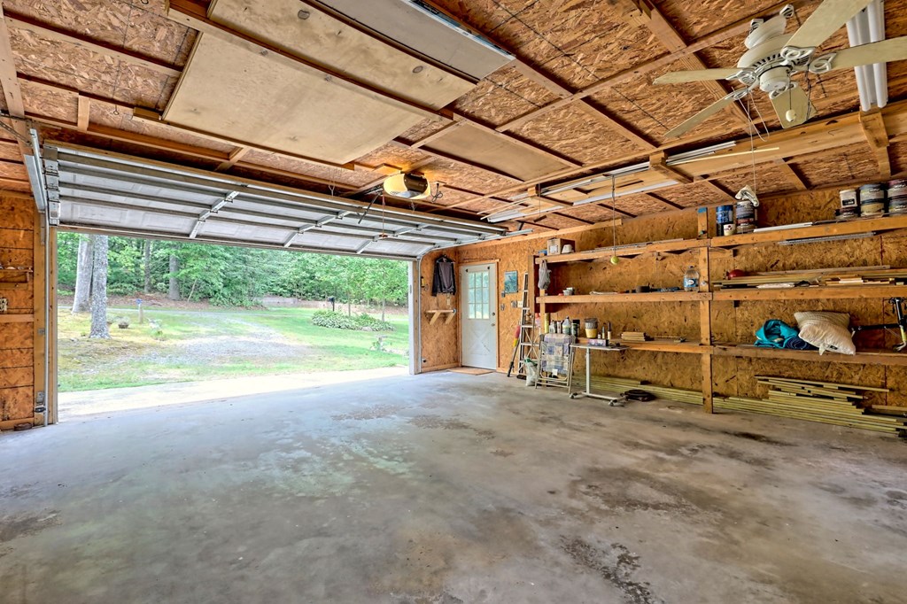 112 Blueberry Ln