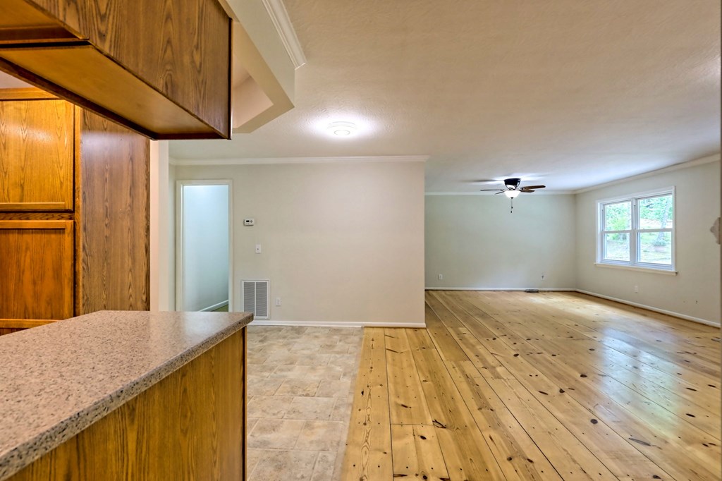 112 Blueberry Ln