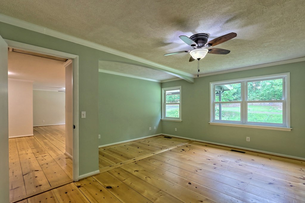 112 Blueberry Ln