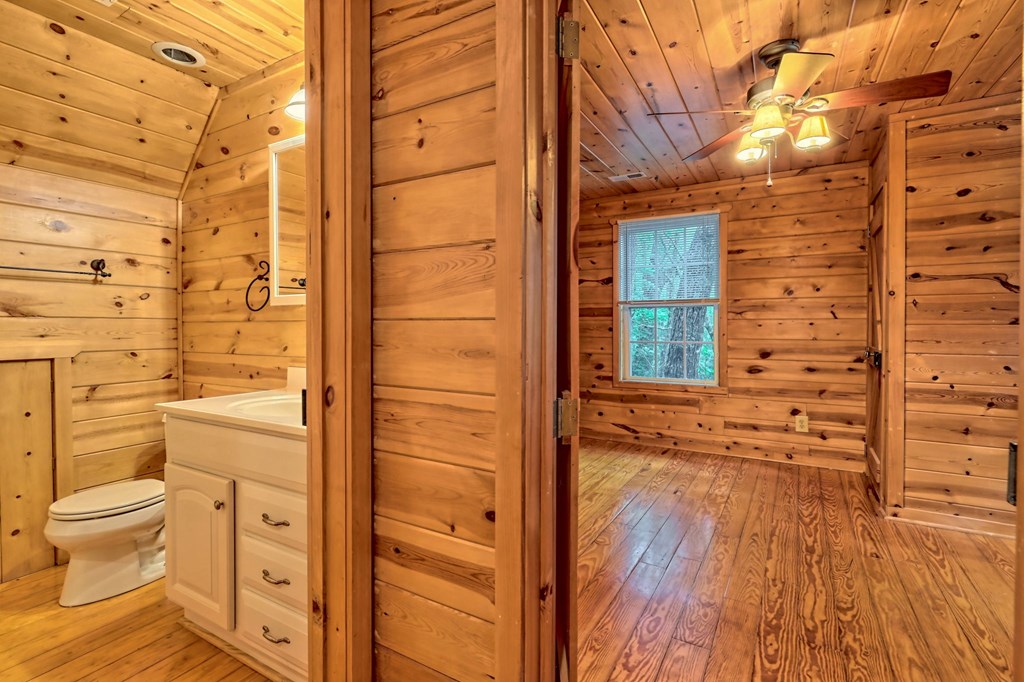 526 Spiva Cove Mtn Trl