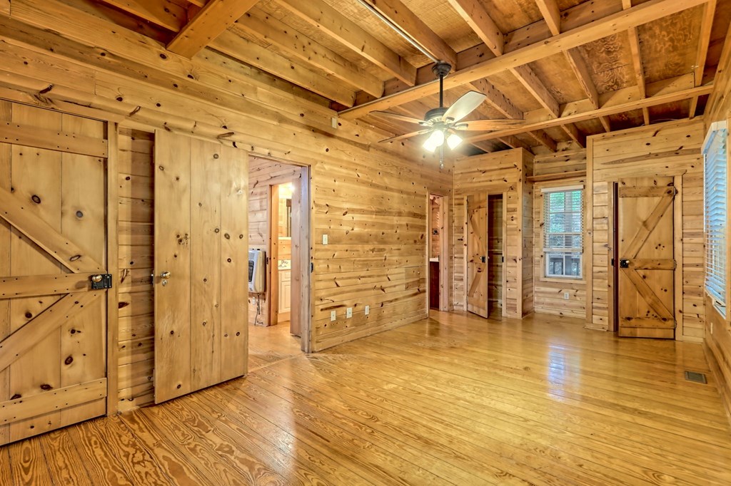 526 Spiva Cove Mtn Trl