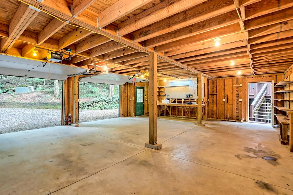 526 Spiva Cove Mtn Trl