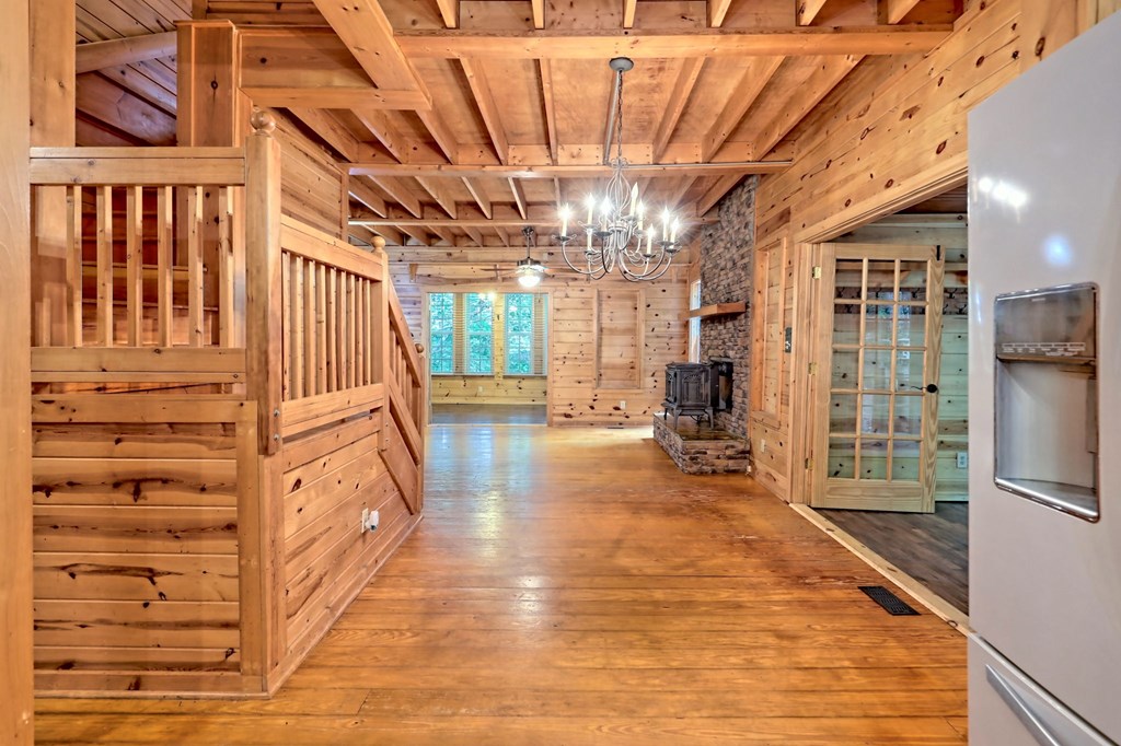 526 Spiva Cove Mtn Trl