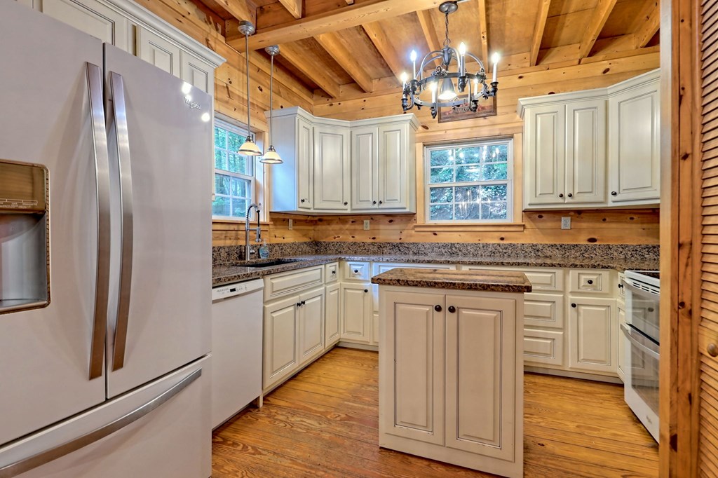 526 Spiva Cove Mtn Trl