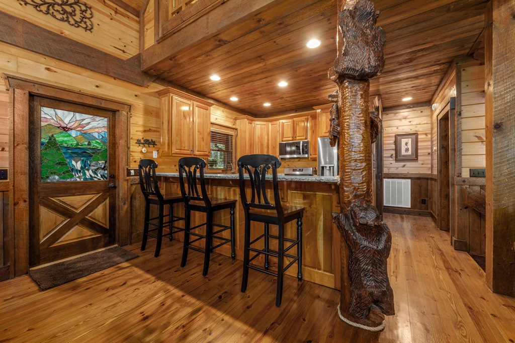 518 Toccoa River Forest