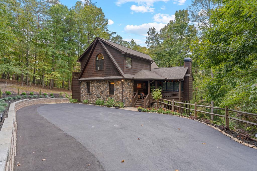 518 Toccoa River Forest