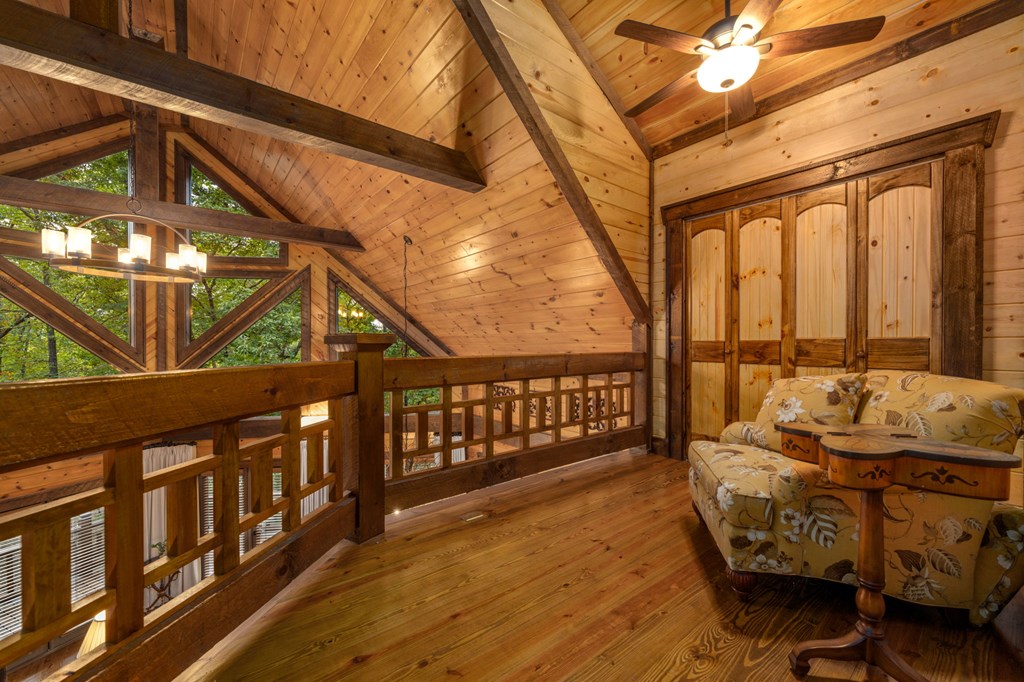 518 Toccoa River Forest