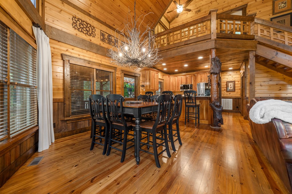 518 Toccoa River Forest