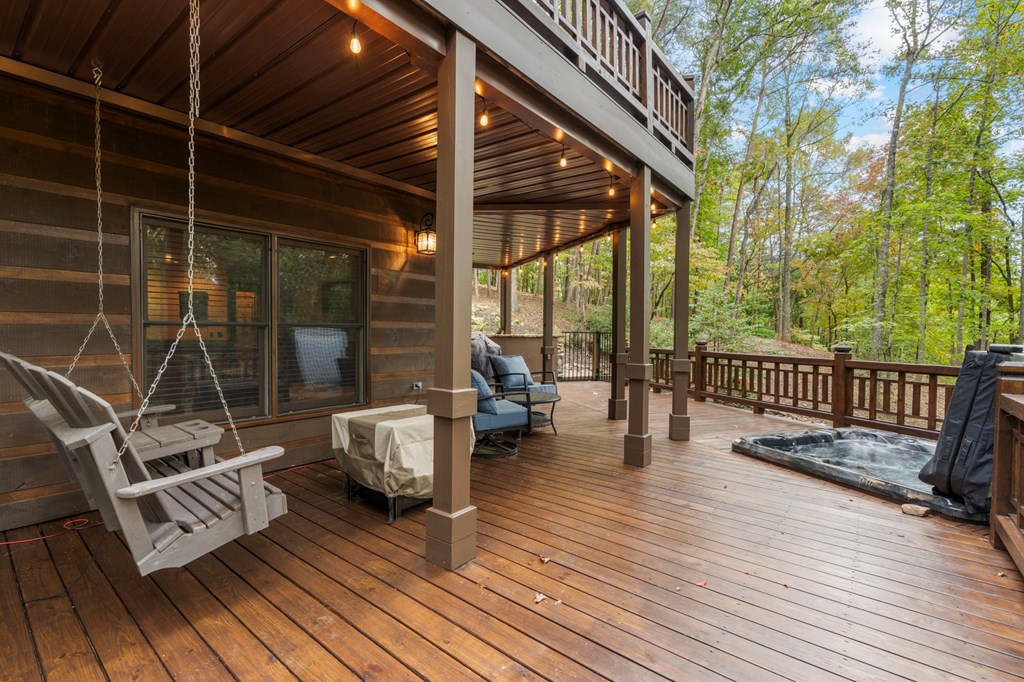518 Toccoa River Forest
