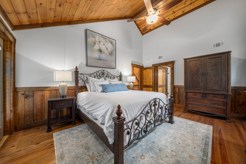 518 Toccoa River Forest