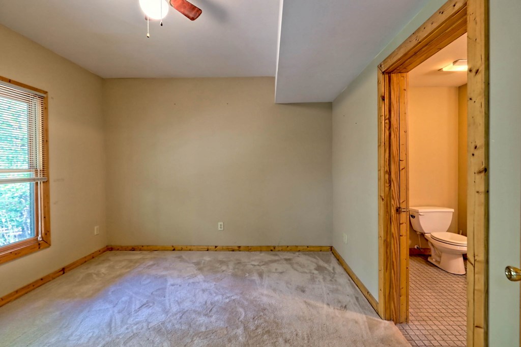 123 Rockingham Way