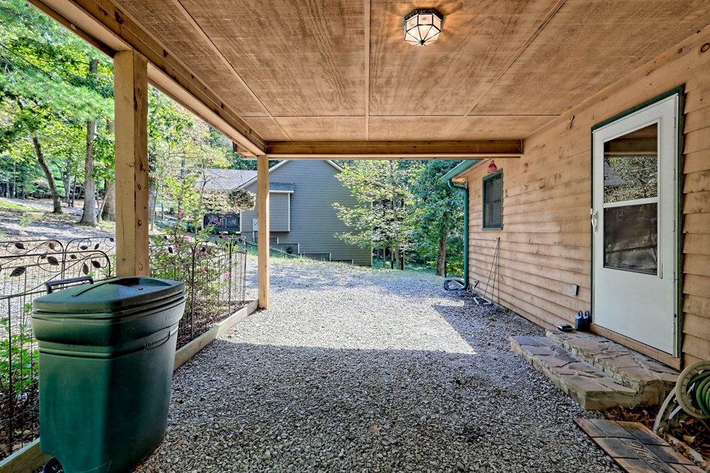 123 Rockingham Way