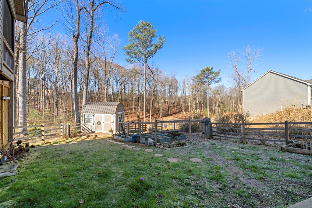 464 Meadow Circle