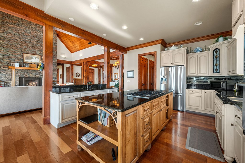 436 Wisteria Drive