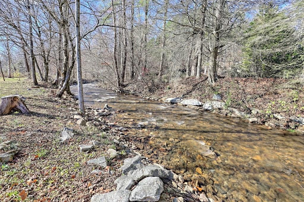 337 Mountain Meadows Drive