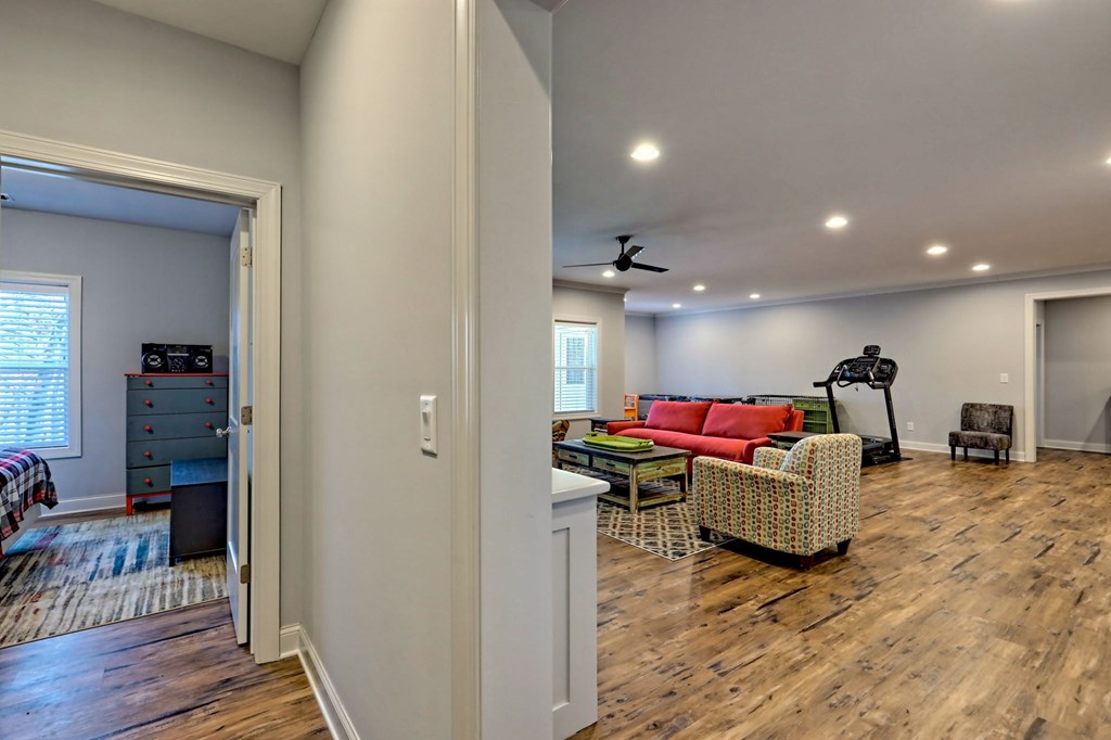 888 Reserve Road