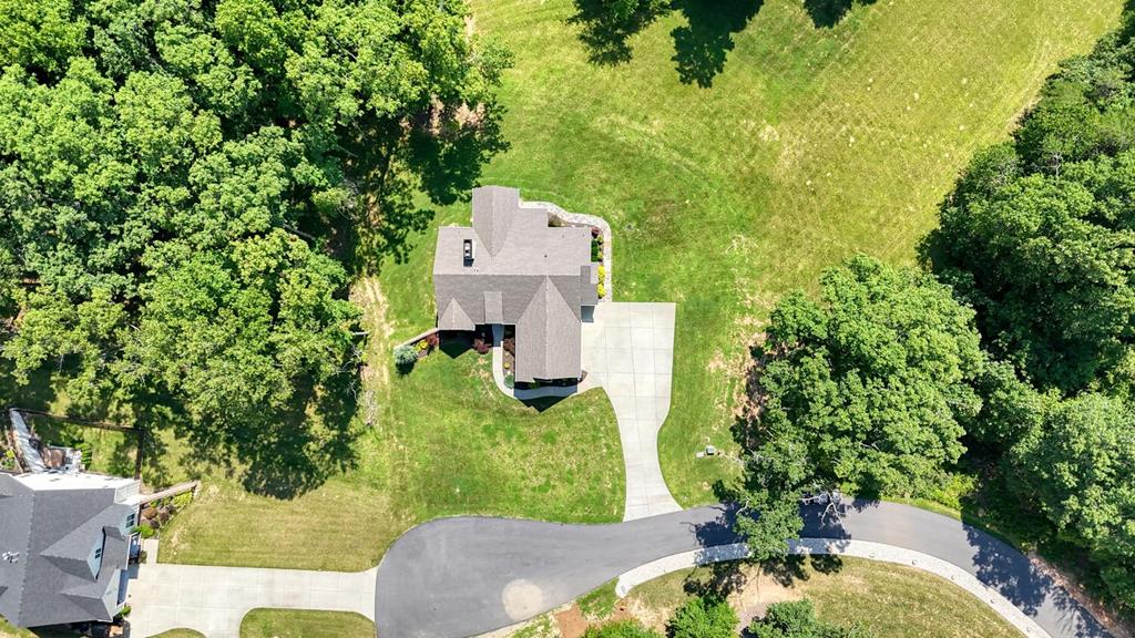 888 Reserve Road