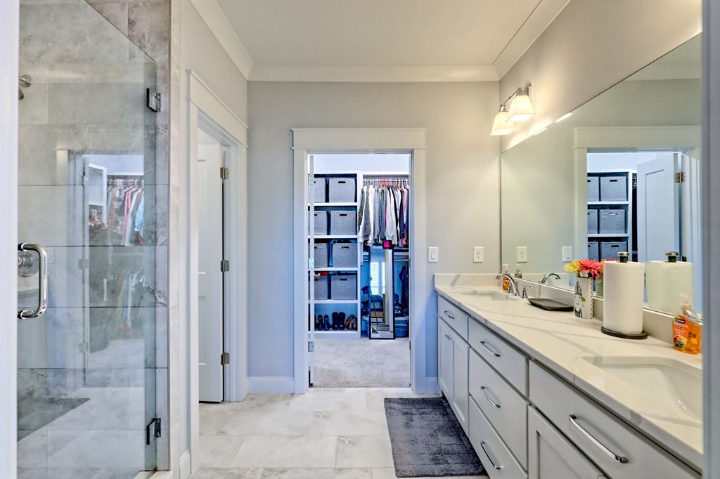 888 Reserve Road