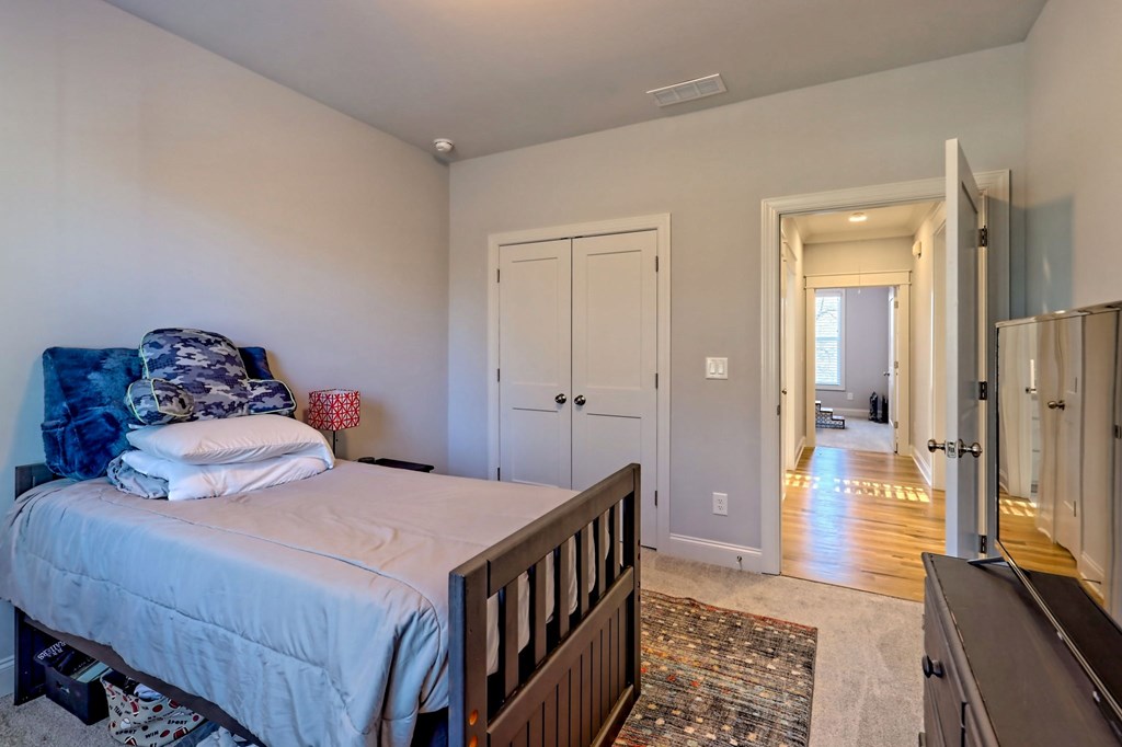 888 Reserve Road