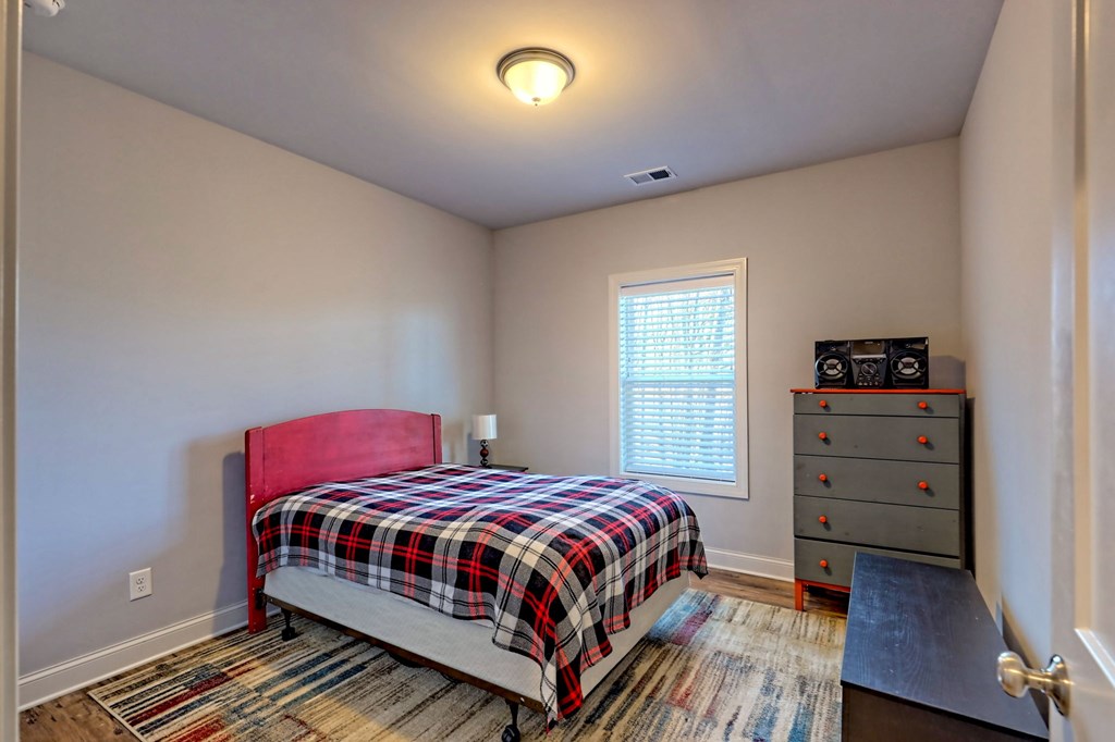 888 Reserve Road