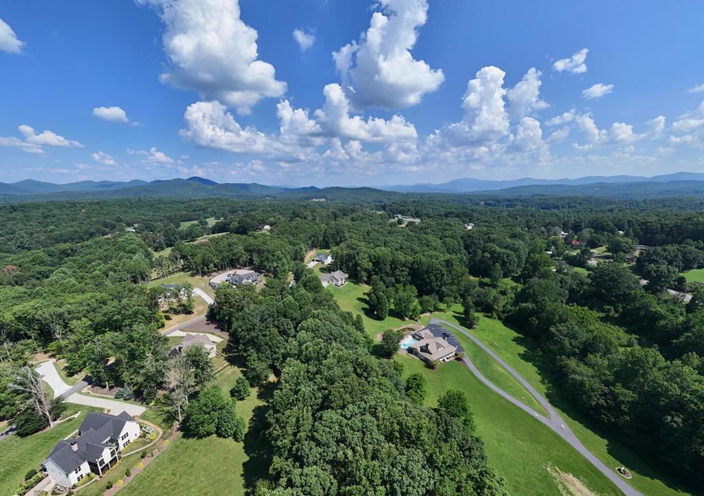 888 Reserve Road