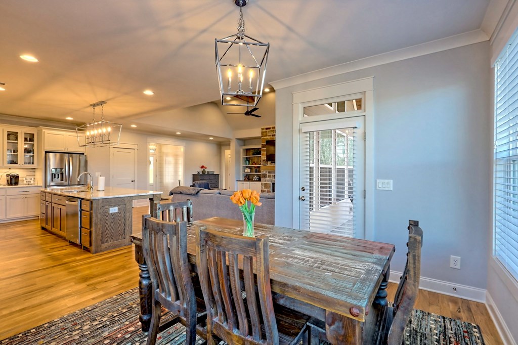 888 Reserve Road