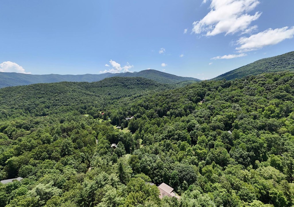222 Bryant Cove Road