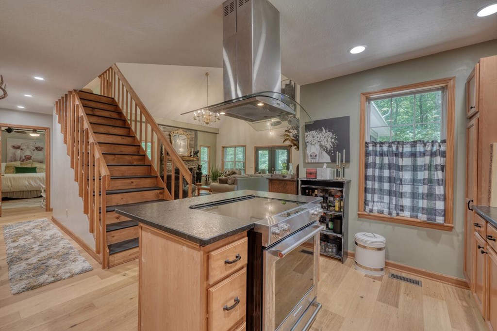 222 Bryant Cove Road