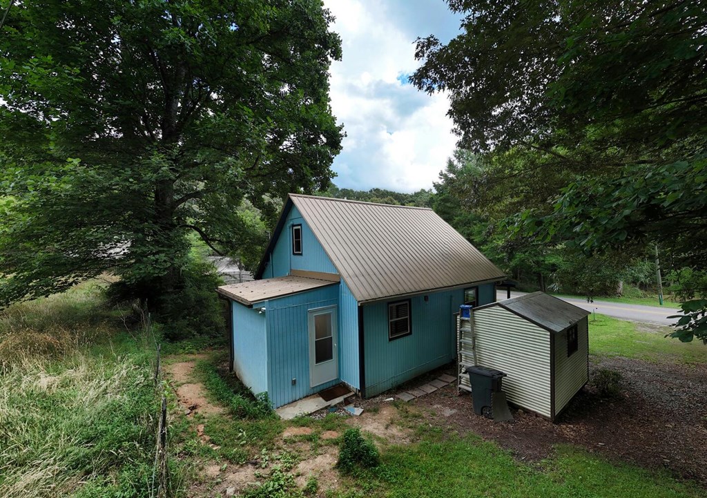 884 Fairview Church Road
