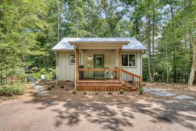 373 Chimney Ridge Road