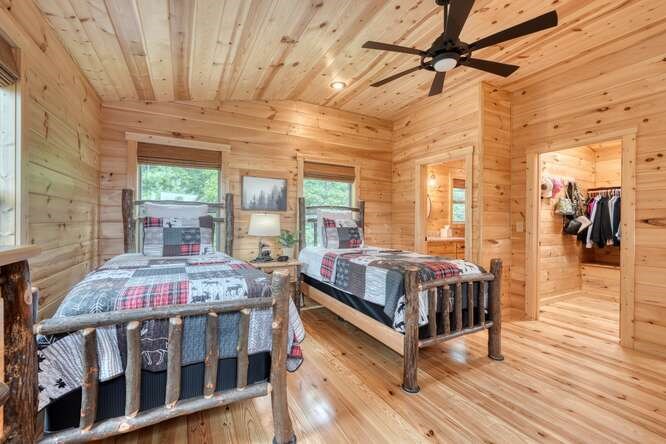 739 Carolina Fox Circle