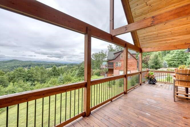 739 Carolina Fox Circle