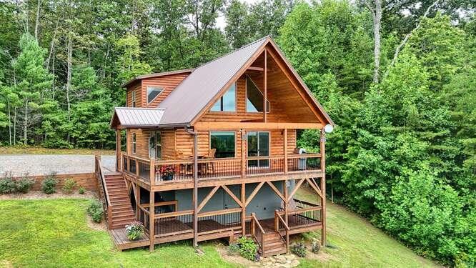 739 Carolina Fox Circle