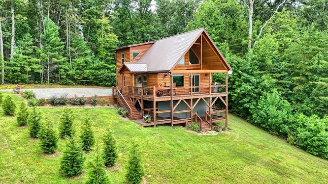 739 Carolina Fox Circle