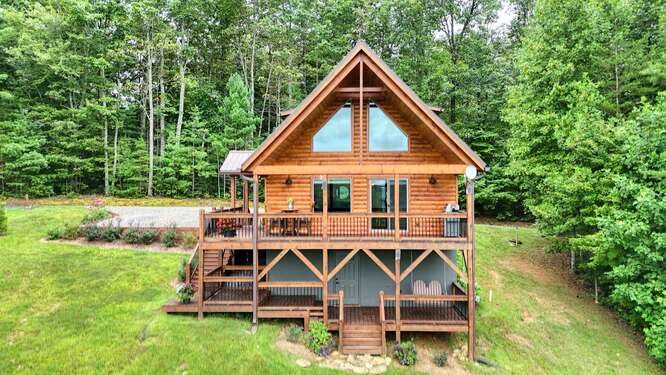 739 Carolina Fox Circle