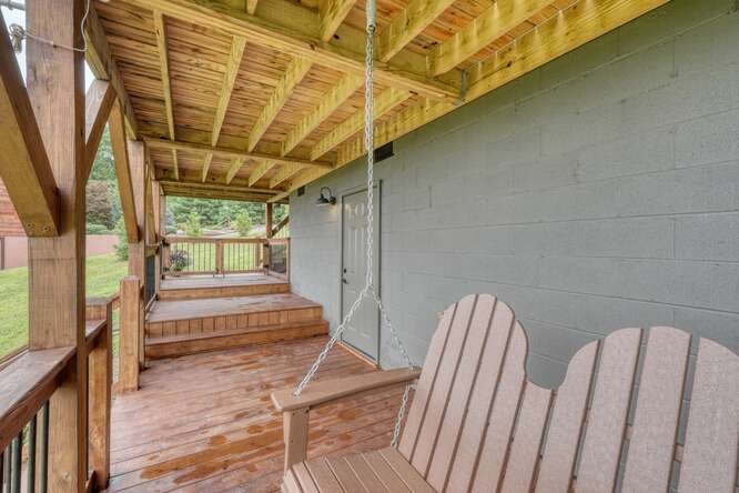 739 Carolina Fox Circle