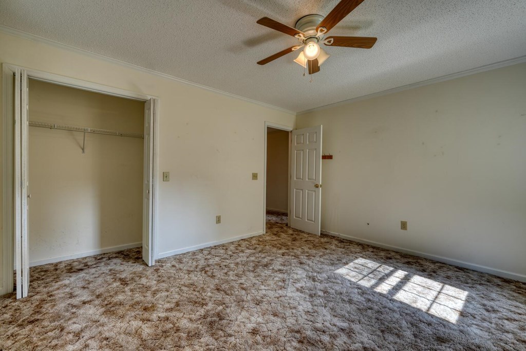 1783 Sunnyside Road