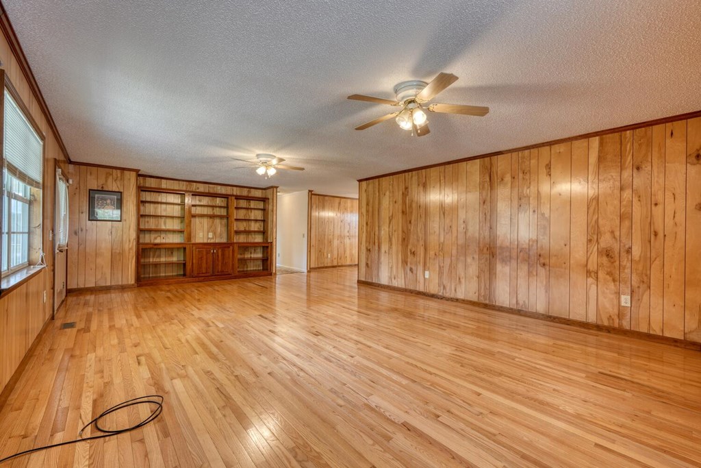 1783 Sunnyside Road