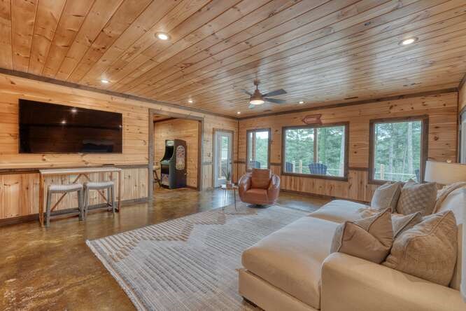 514 Browns Cove Road